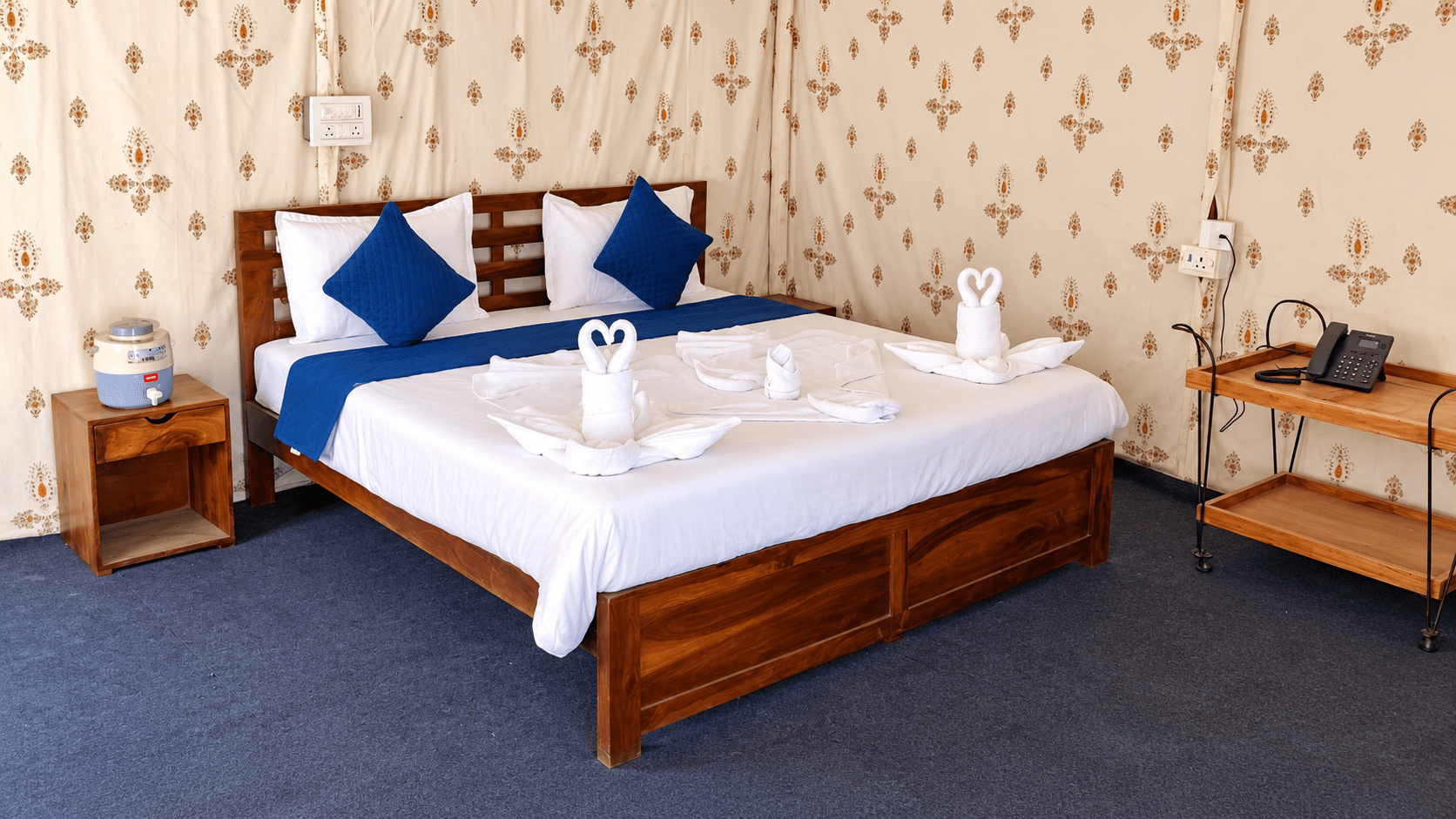 Deluxe Swiss Tent (non-AC) at Shree Desert Camp, Sam Sand Dunes, Jaisalmer, photo 2